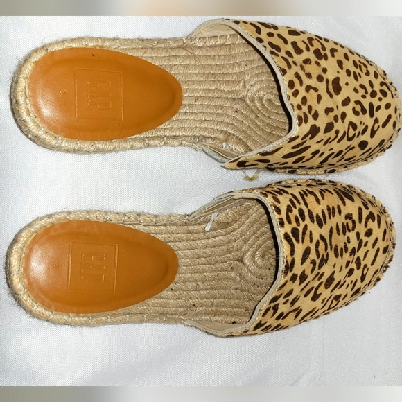 Gap Espadrilles Leopard Print, Size 8 - Picture 1 of 7